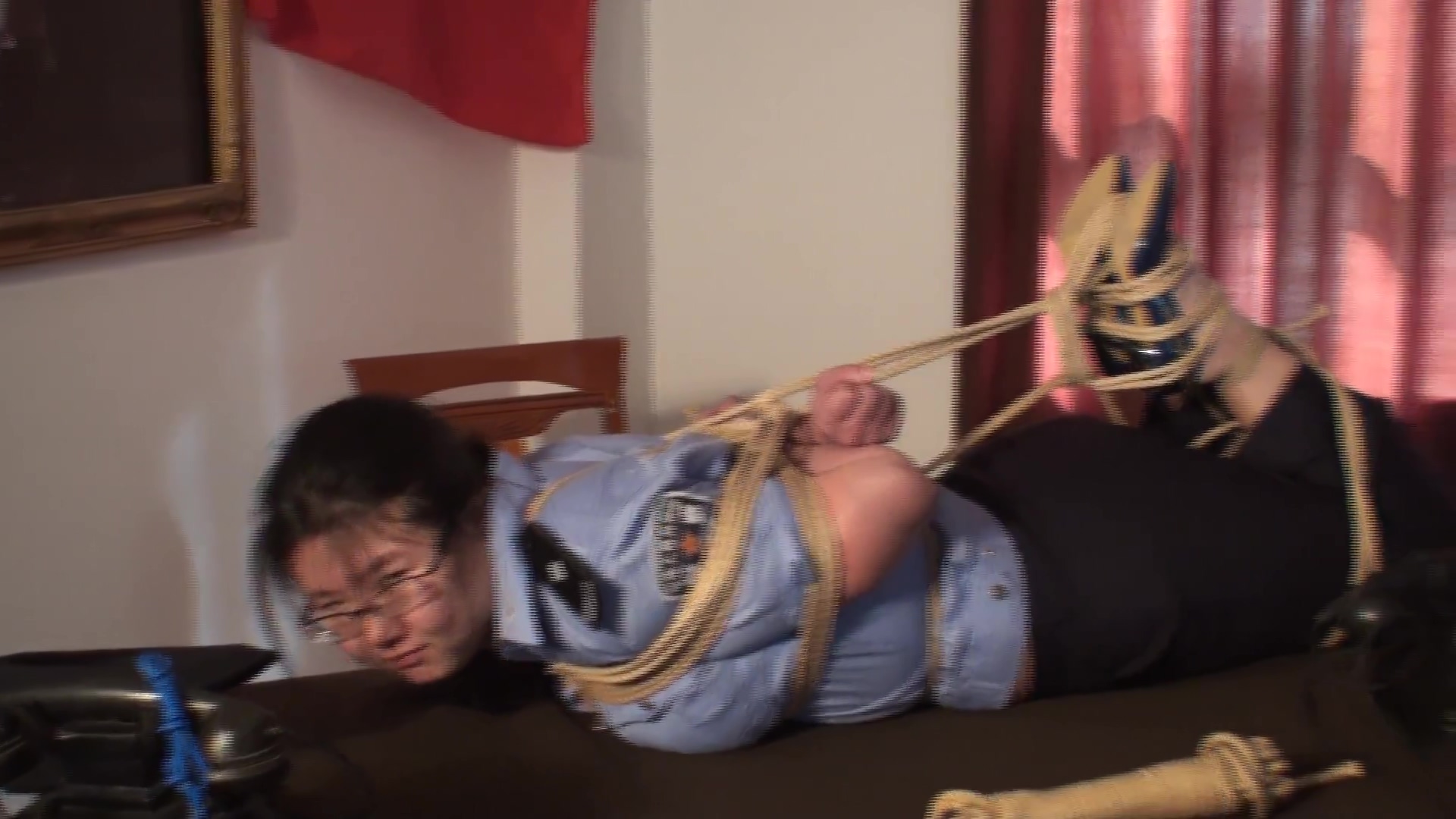 Big Policewoman Bondage
